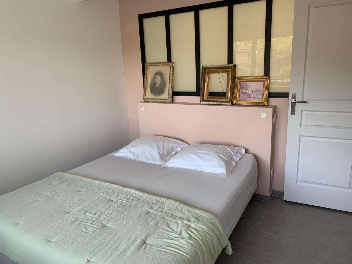 Saint-Peray : La Chapelle Du Prieure Apartman Kültér fotó